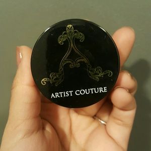 Artist couture highlighter